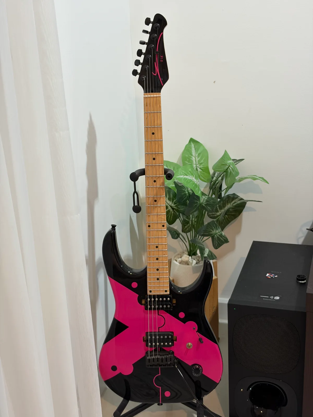Rock & Play Series